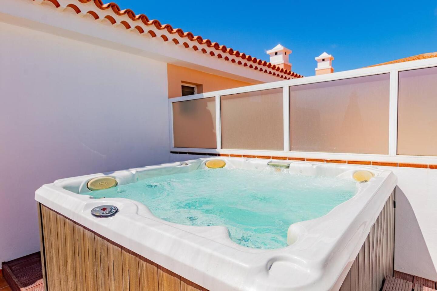 Penthouse Apt With Jacuzzi By Dream Homes Tenerife Puerto de Santiago (Tenerife) Exterior foto